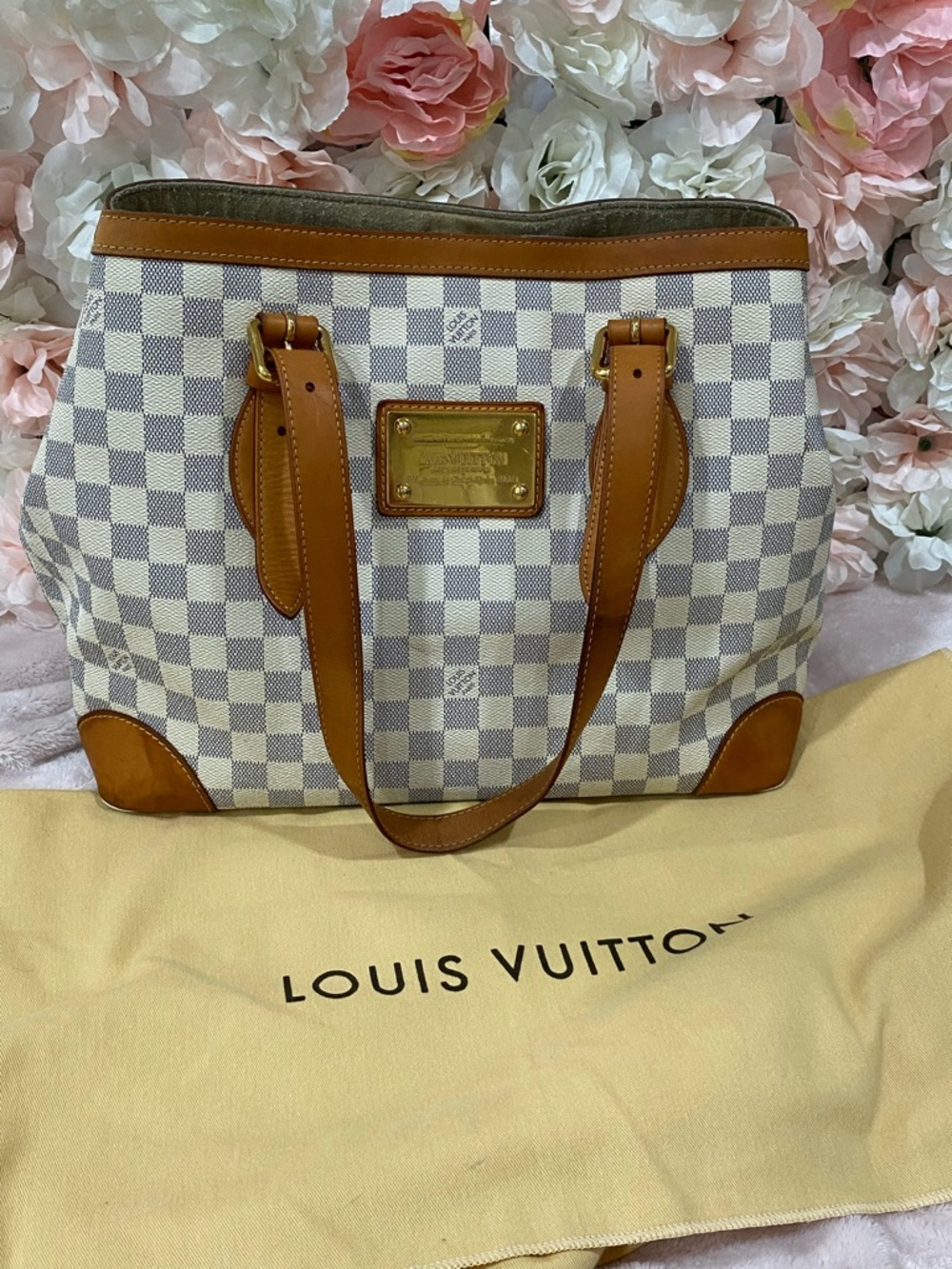 Louis Vuitton Damier Azur Hampstead MM